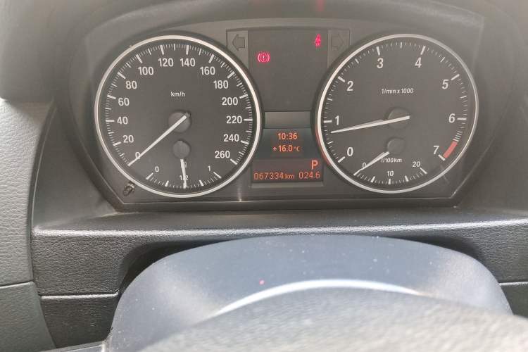 Used BMW X1 2012 sDrive18i Luxury Edition
