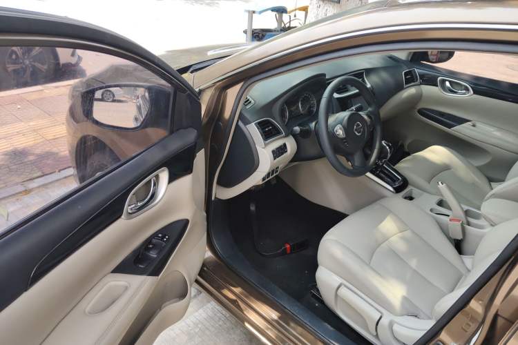 Used Nissan Sylphy 2018 1.6XV CVT Deluxe Edition Driver Seat
