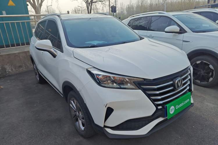Used CHANGAN CS15 2019 1.5L Manual Entry-Level Version China VI Standard Exterior 1