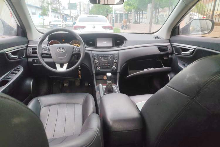 Used Bestune B50 2016 1.6L manual luxury version