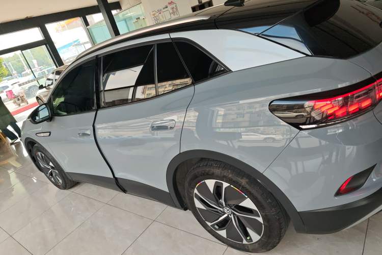 Used Volkswagen ID.4 CROZZ 2022 Standard Range PURE Edition
