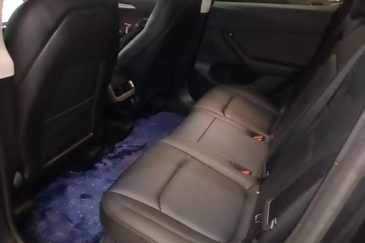 Used Tesla Model Y 2024 Rear-Wheel-Drive Version