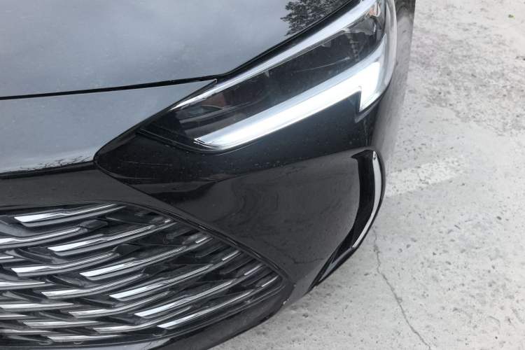 Used Buick Regal 2024 25T Deluxe Edition Left Front Headlight