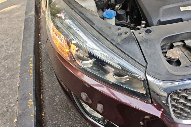 Used Kia Sorento 2015 Sorento L 2.2T Diesel 4WD Elite Edition 7 Seats China IV Standard
