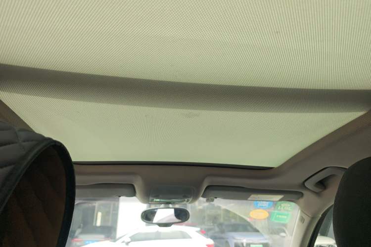 Used Audi Q3 2015 35 TFSI Ambition Edition Headliner