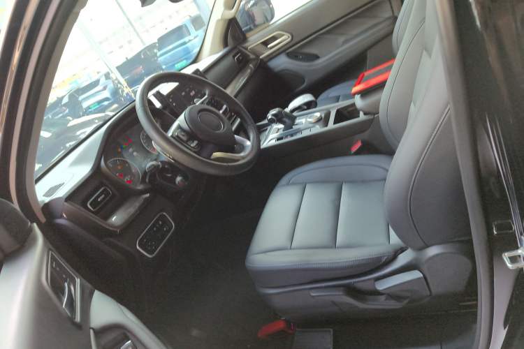 Used Great Wall Poer 2024 2.4T Commercial Version Automatic Diesel Two-Wheel Drive Elite Edition
