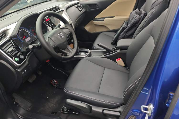 Used Honda City 2015 1.5L CVT Luxury Edition