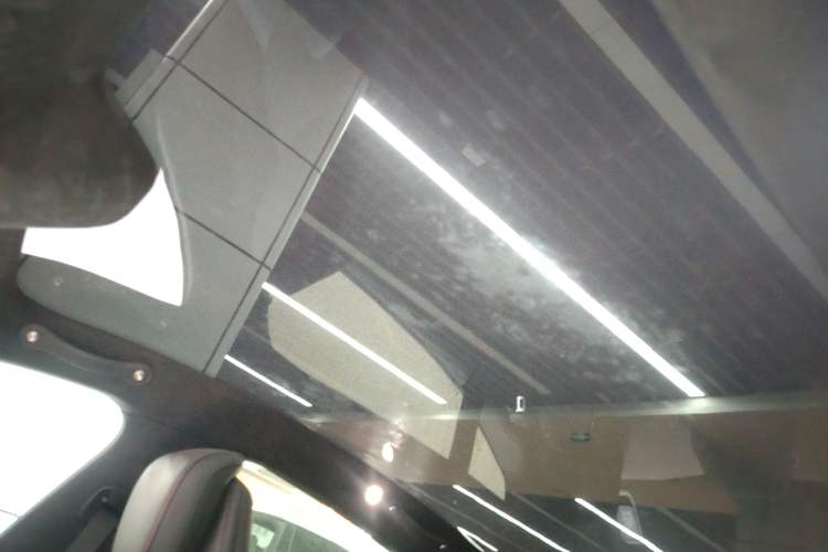 Used Xiaomi Auto SU7 2024 Four-Wheel Drive Ultra-Long Range Advanced Intelligent Driving Max Edition Headliner