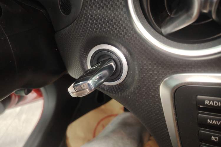 Used Mercedes-Benz A-Class (Import) 2015 A 200 Fashion Model
