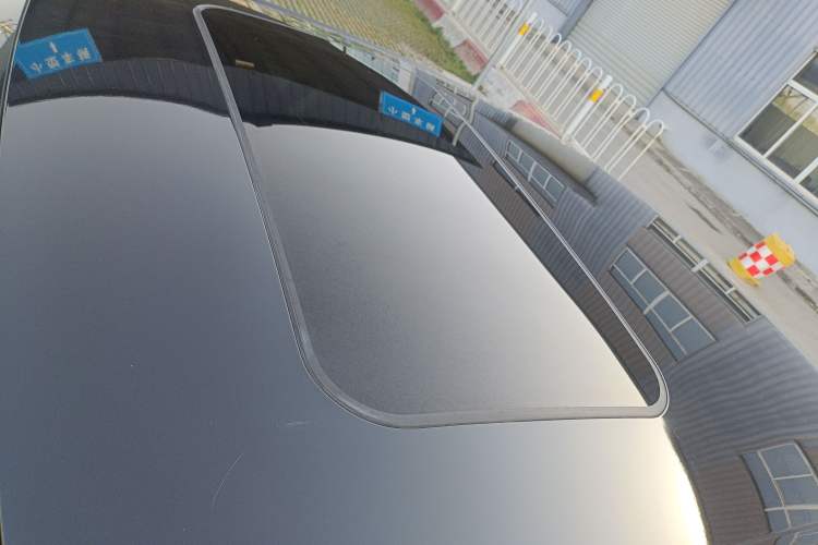 Used Volkswagen Magotan 2015 Revised Version 2.0 TSI Luxury Edition Roof