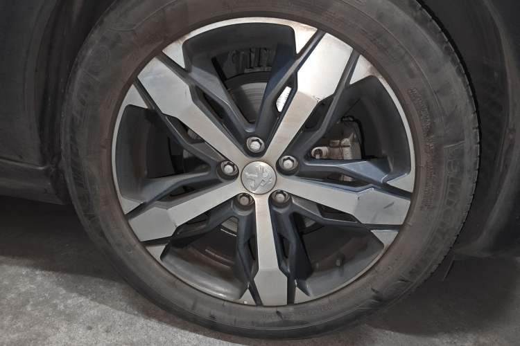 Used Peugeot 4008 2019 350THP First Edition Right Front Wheel Hub