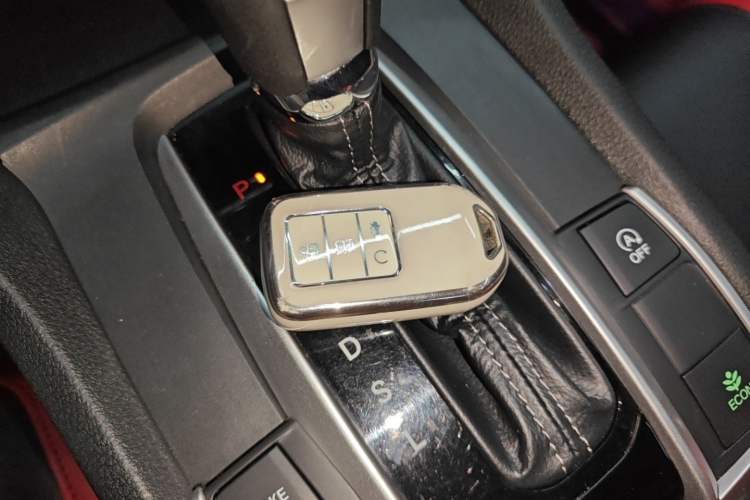 Used Honda Civic 2019 220TURBO CVT Dynamic Edition China VI Emission Standard Interior 1