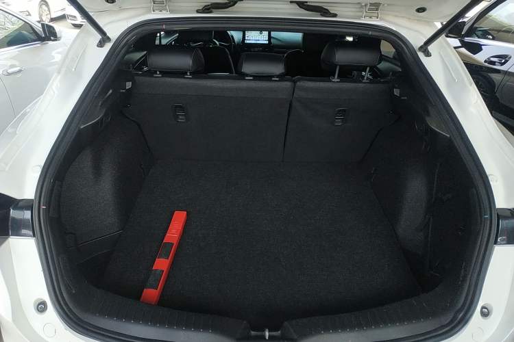 Used Mazda CX-4 2020 2.0L Automatic Two-Wheel Drive Blue Sky Dynamic Edition
