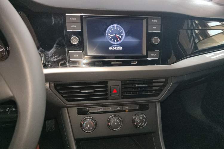 Used Volkswagen Bora 2020 1.5L Manual Fashion Edition Audio And AC Panel