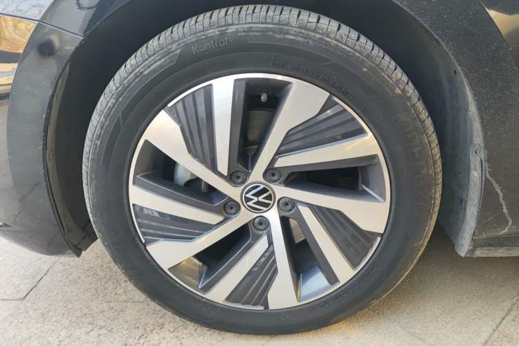 Used Volkswagen Passat New Energy 2020 430 PHEV Hybrid Luxury Edition China VI Standard
