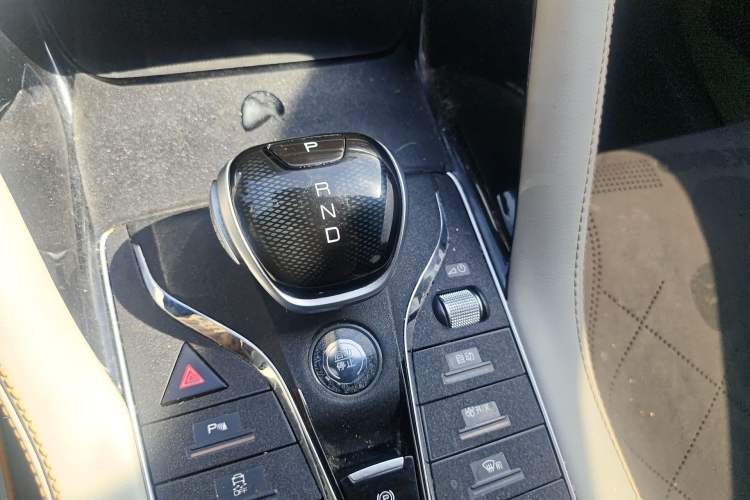 Used BYD Song PLUS New Energy 2021 DM-i 110KM Flagship Model Gear Lever