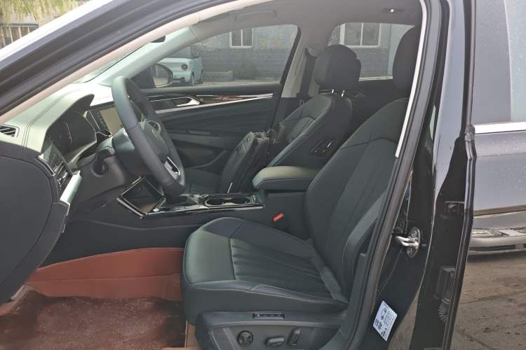 Used Volkswagen Passat 2025 Outstanding Model 380TSI Starry Dragon Glorious Edition