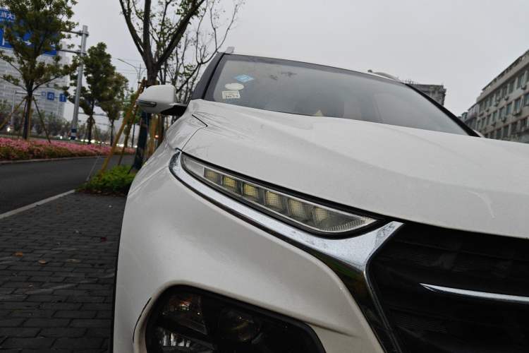 Used Baojun 510 2017 1.5L Manual Fashion Model Right Front Headlight