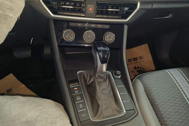 Used Volkswagen Sagitar 2025 Facelift 200TSI DSG Flyover Edition