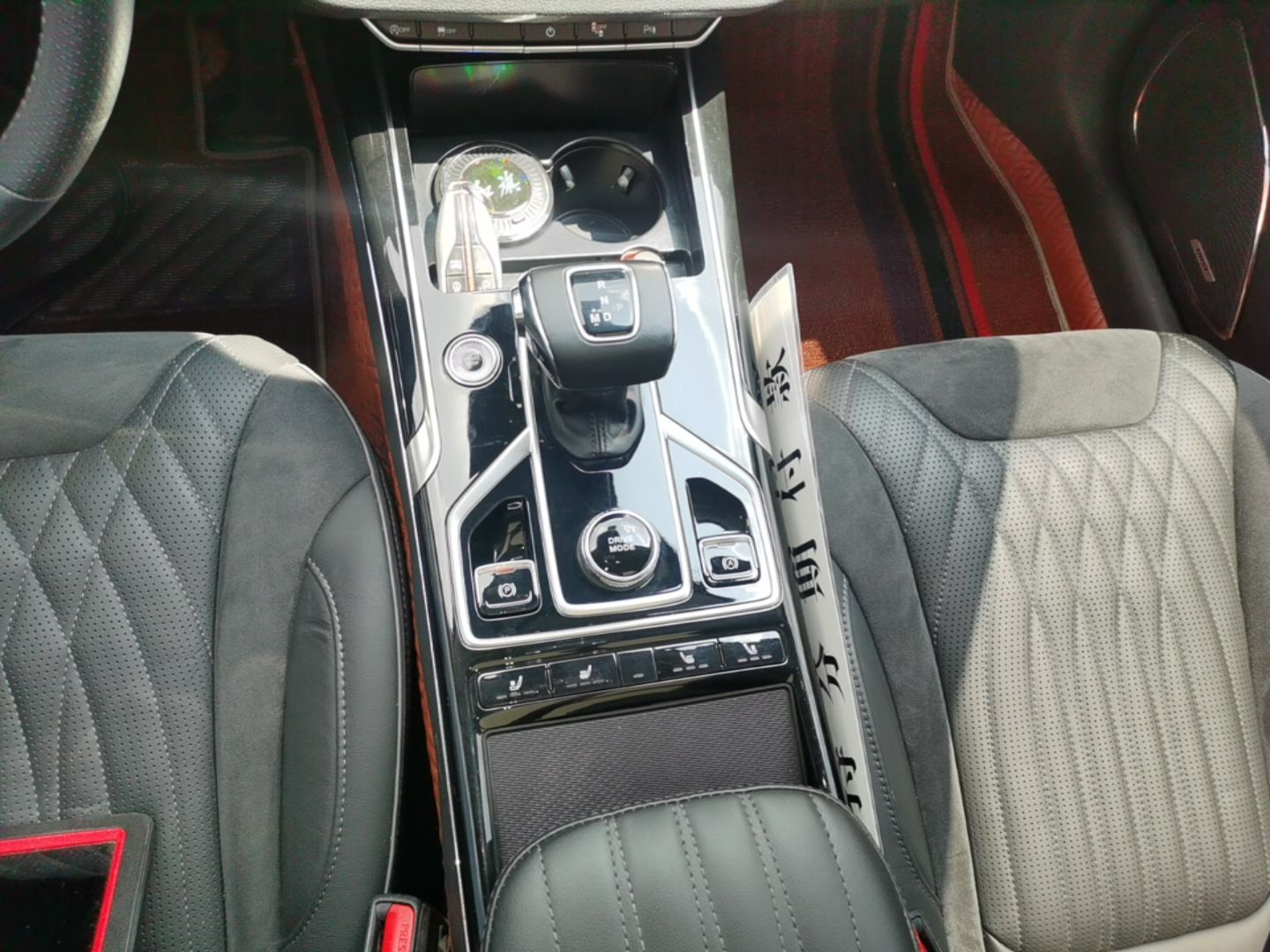 Hongqi HS5 2022 Revised Version 2.0T Smart Connect Flagship Edition — снимка 18