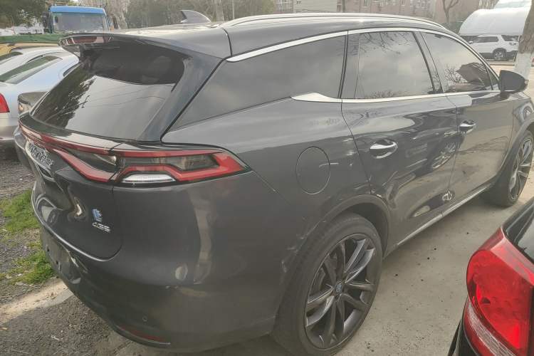 Used BYD Tang New Energy 2018 DM 2.0T All-Wheel Drive Smart Connectivity Luxury Model 7 Seats China V Emission Standard Rear Right 45 Deg