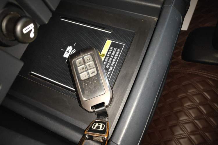 Used Honda Elysion 2022 2.0L eHEV Luxury Edition