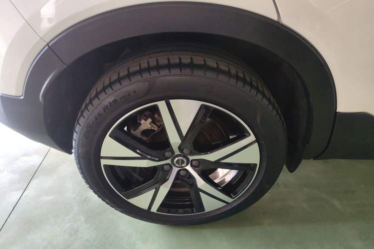 Used Volvo XC40 New Energy 2021 P8 Pure Electric All-Wheel Drive Smart Luxury Sport Edition