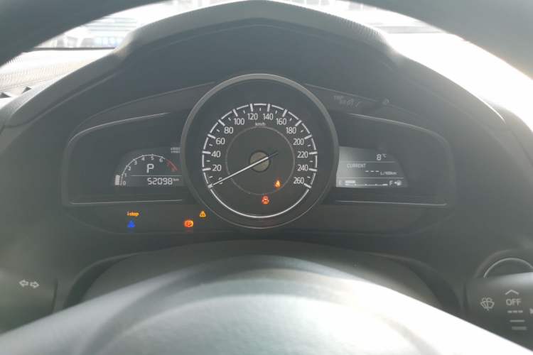 Used Mazda Mazda 3 Axela 2017 Sedan 1.5L Automatic Luxury Model Emission Standard China V
