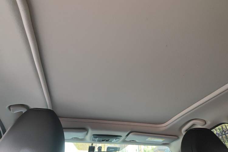 Used Honda Vezel 2022 1.5L CVT Phantom Night Pioneer Edition
