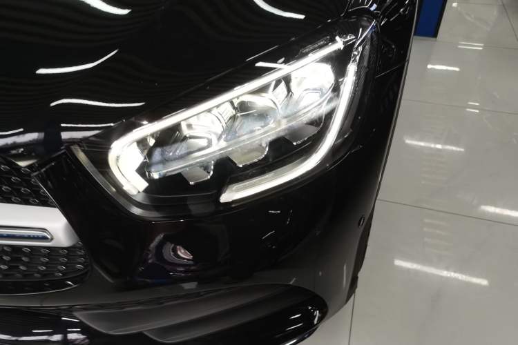 Used Mercedes-Benz GLC 2020 Facelifted GLC 260 L 4MATIC Dynamic Edition
