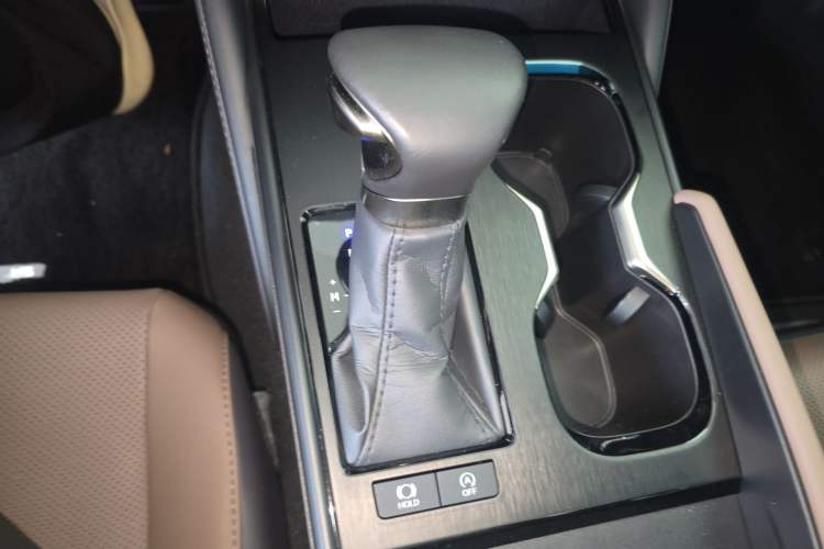 Used Lexus ES 2023 200 Excellence Edition Gear Lever