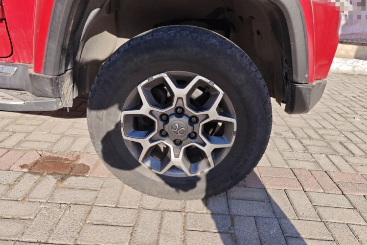 Used BAIC Off-Road BJ40 2018 PLUS 2.3T Automatic Four-Wheel Drive Flagship Version China V Emission Standard Right Front Wheel Hub