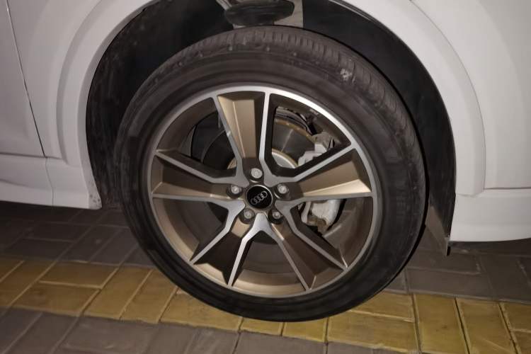 Used Audi Q2L 2023 35TFSI Fashion Dynamic Model