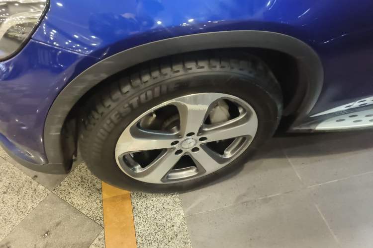 Used Mercedes-Benz GLC 2016 GLC 260 4MATIC Luxury Model
