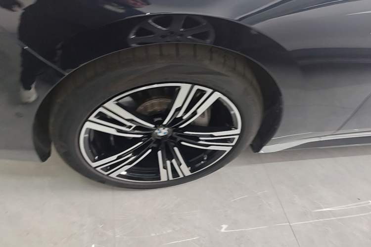 Used BMW 7 Series 2023 735Li M Sport Package
