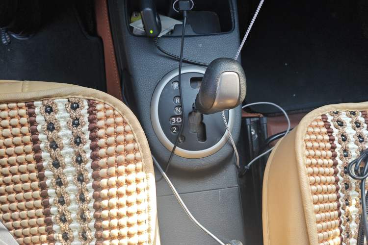 Used Suzuki SX4 2016 1.6L Automatic Classic Edition Gear Lever
