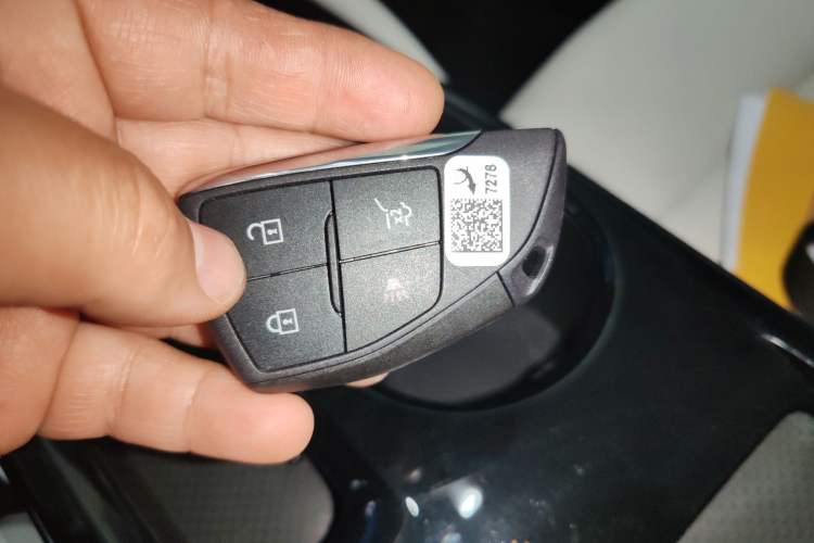 Used Buick Envision 2025 Encore Plus Four-Wheel Drive Avenir