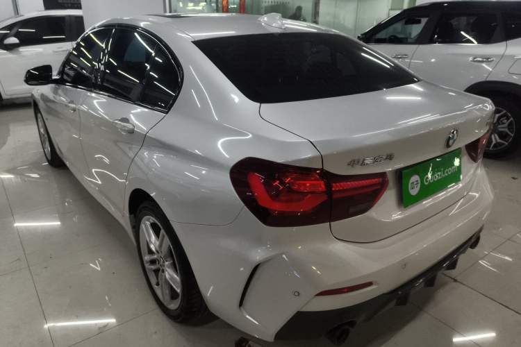 Used BMW 1 Series 2023 120i M Sport Night Edition Exterior 2