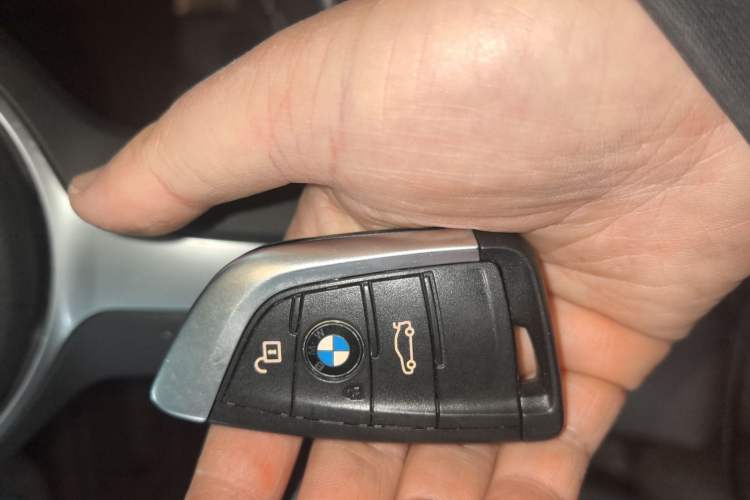 Used BMW X1 2021 sDrive20Li Premium Edition Vehicle Key