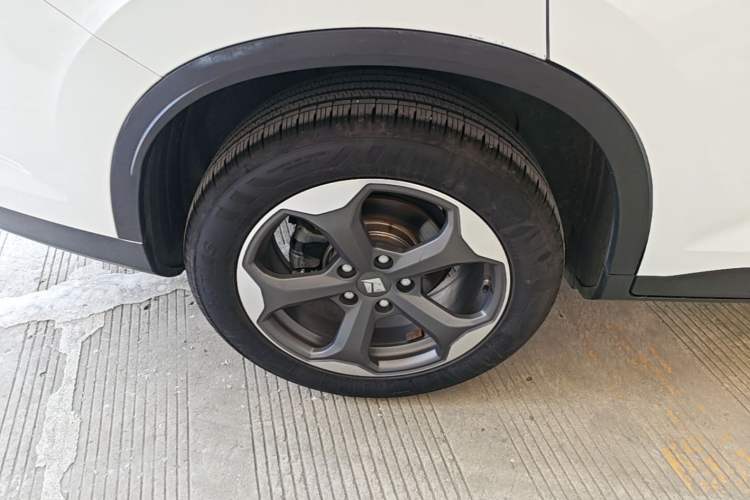 Used Baojun RM-5 2019 1.5T CVT 24-Hour Online Luxury Version 6 Seats
