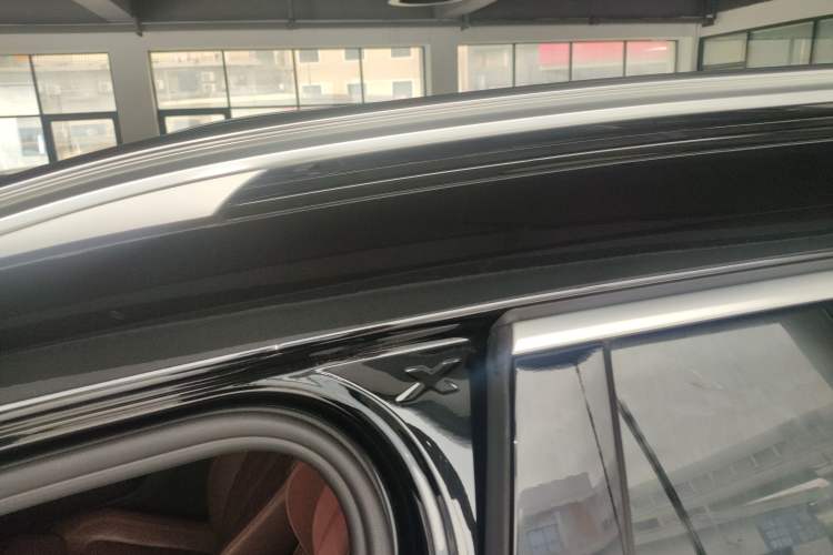 Used BMW X7 2023 xDrive40i Luxury Package with Leading Features