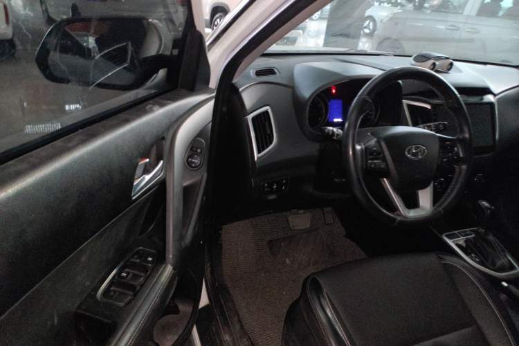 Used Hyundai ix25 2017 1.6L Automatic Smart Version