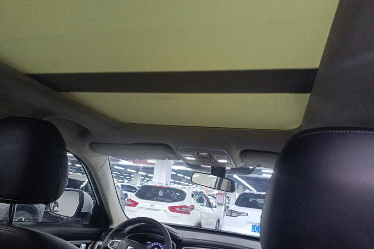 Used Geely Auto Emgrand X7 Sport 2018 1.8TD Automatic Two-Wheel Drive Smart Connect 4G Internet Edition