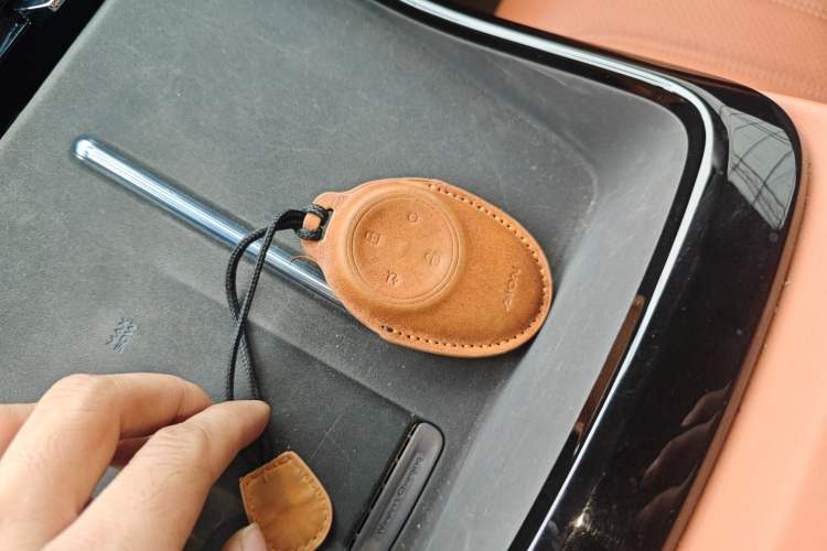 Used AION V 2024 Aion Tyrannosaurus 650 LiDAR Edition