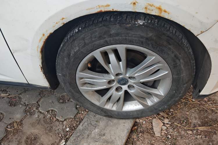 Used Ford Focus 2012 Sedan 1.6L Manual Comfort Model