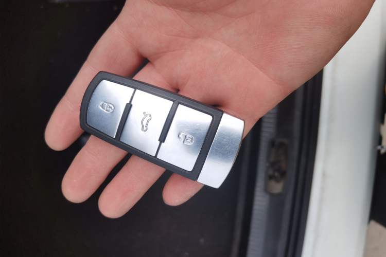 Used Volkswagen FAW-Volkswagen CC 2016 2.0 TSI Luxury Model
