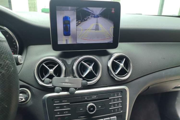 Used Mercedes-Benz GLA 2017 GLA 200 Fashion Model