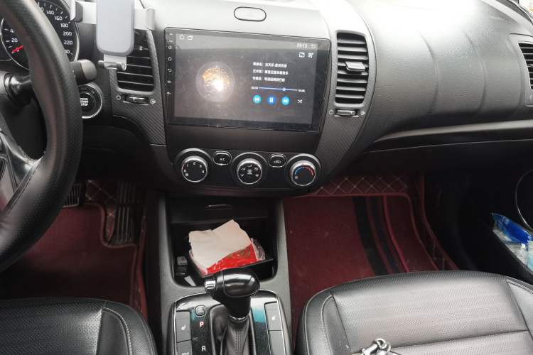 Used Kia K3 2017 1.6L Automatic 15th Anniversary Special Edition GLS Audio And AC Panel