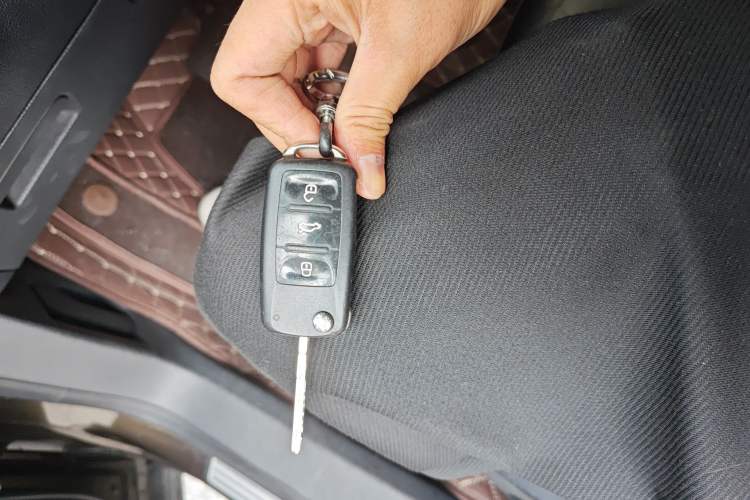 Used Volkswagen Tiguan 2016 280TSI Automatic Two-Wheel Drive Silk Road Comfort Edition
