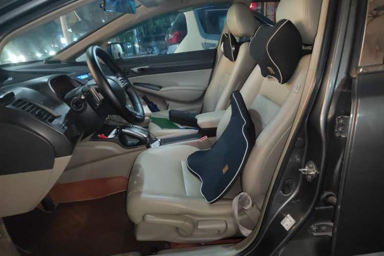 Used Honda Civic 2009 1.8L automatic comfort version
